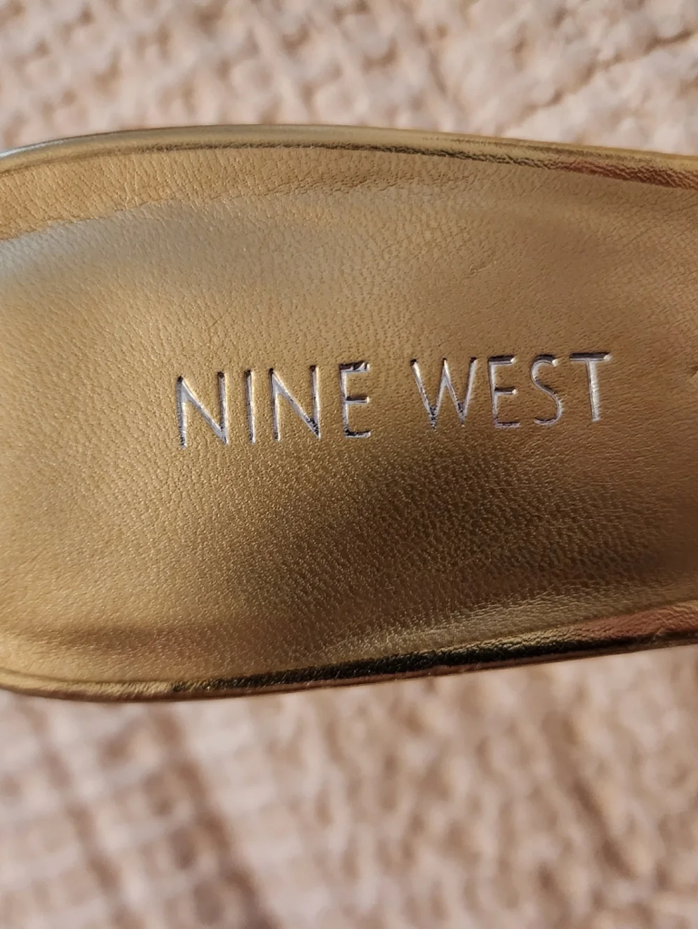 Nine West Sz 8.5 Metallic Gold, Silver & Bronze Braided Block Heel Sandal Slides
